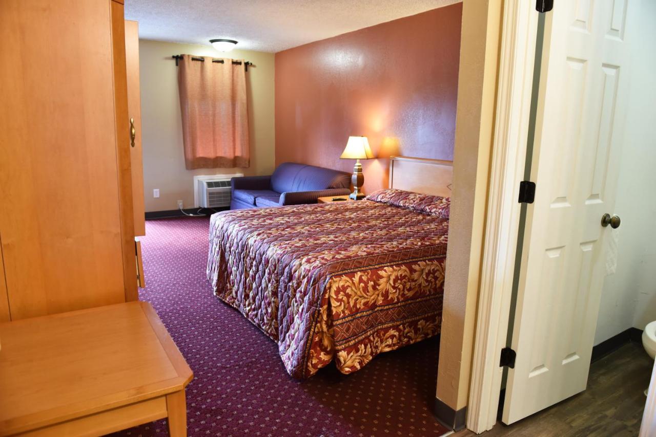 Knights Inn Мерилвил Екстериор снимка