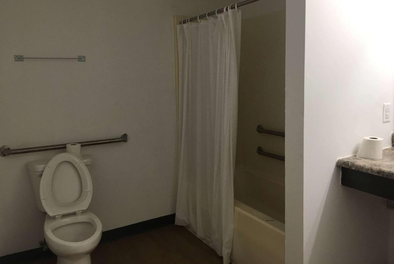 Knights Inn Мерилвил Екстериор снимка